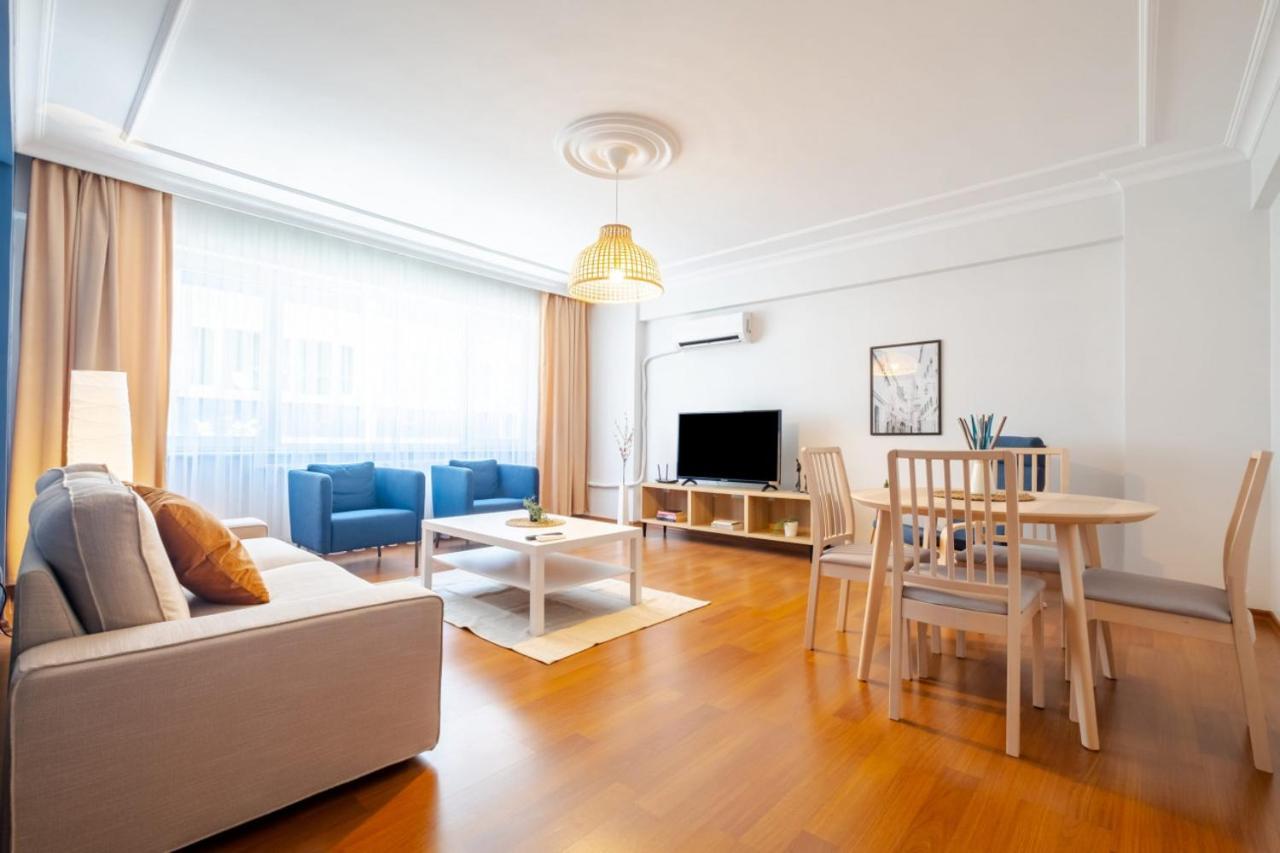 Splendid Flat With Central Location In Sisli Istanbul Exterior photo