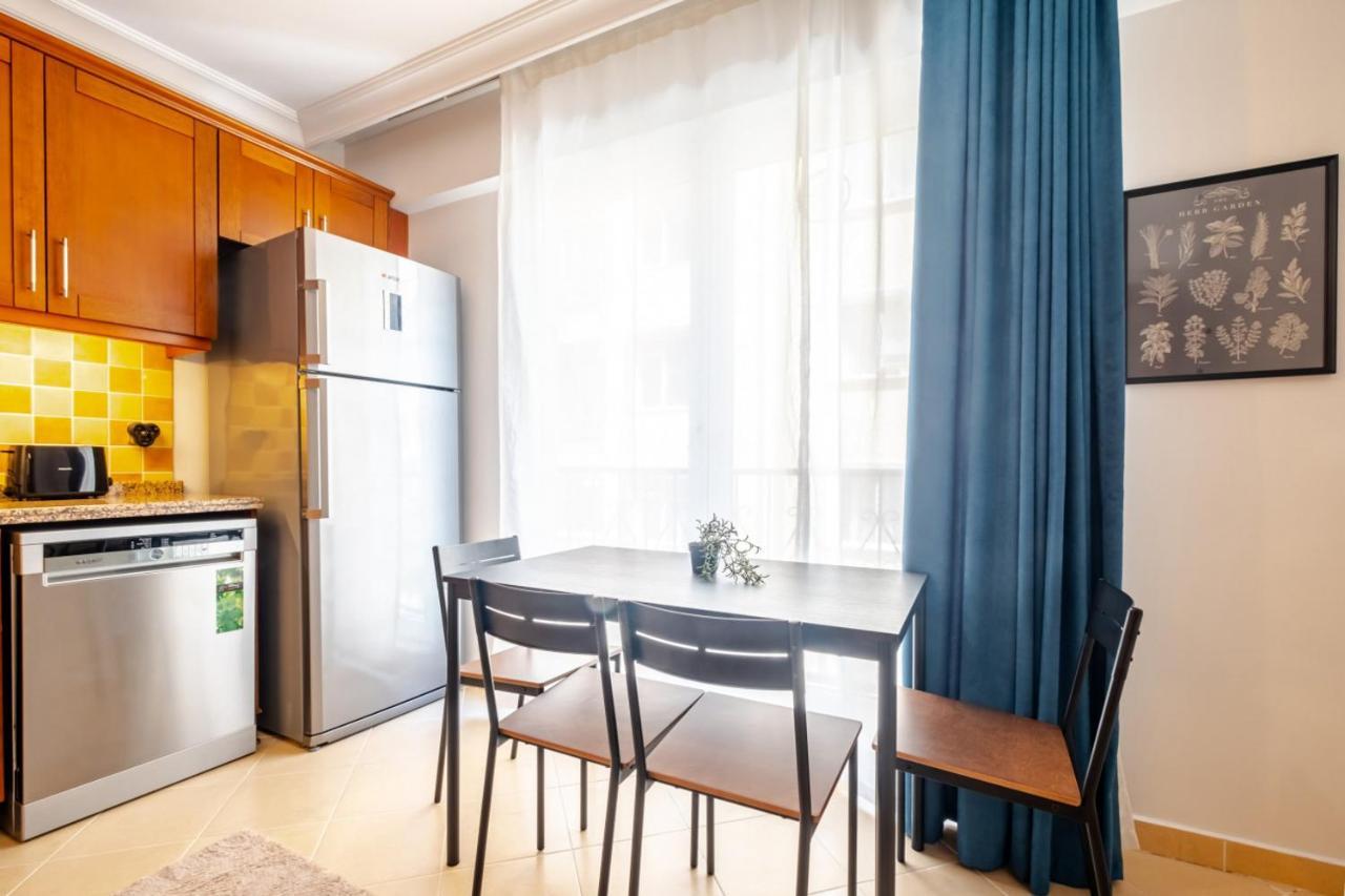 Splendid Flat With Central Location In Sisli Istanbul Exterior photo